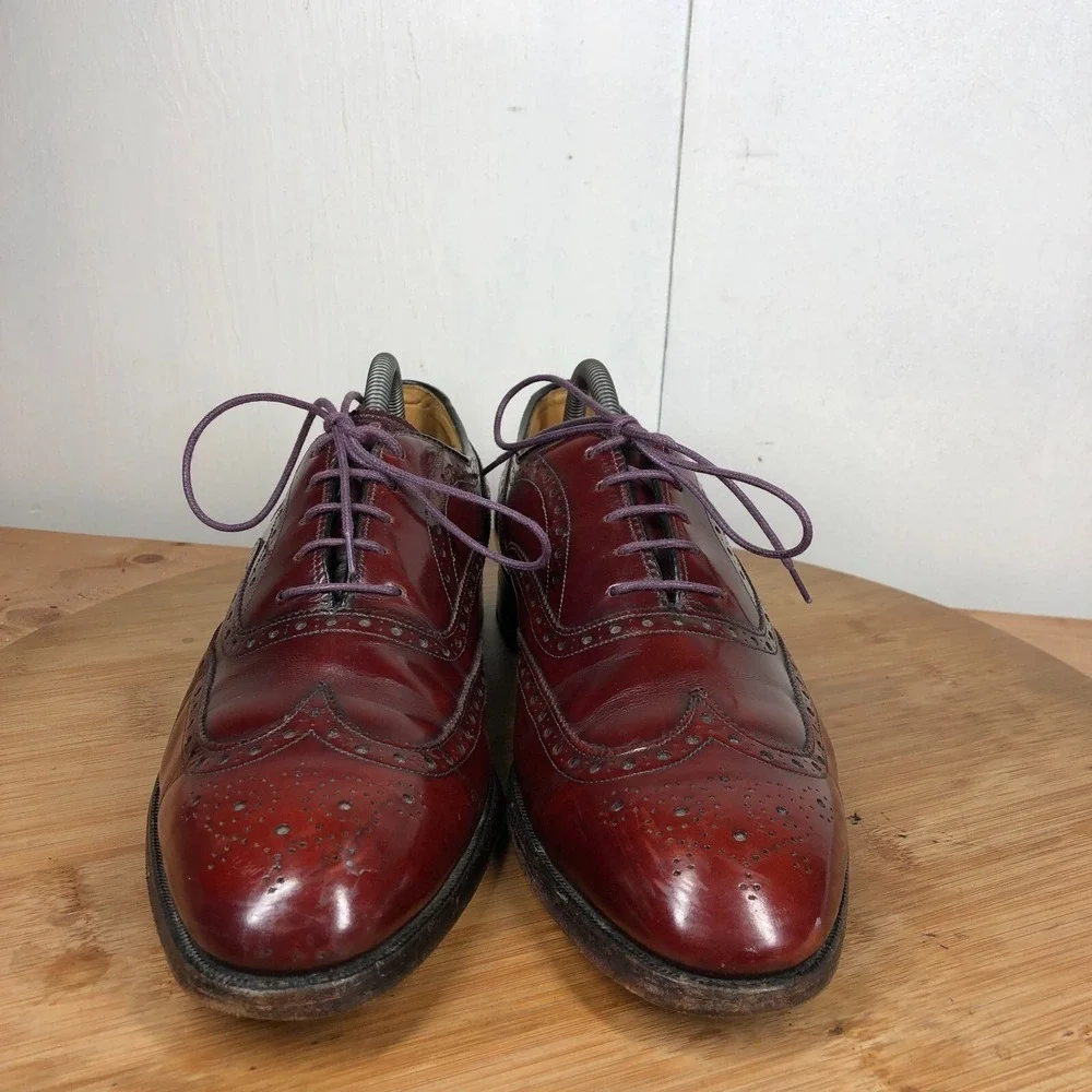 Johnston Murphy Mens size 9 Vintage Oxfords Dress Red Leather Wingtip Classic